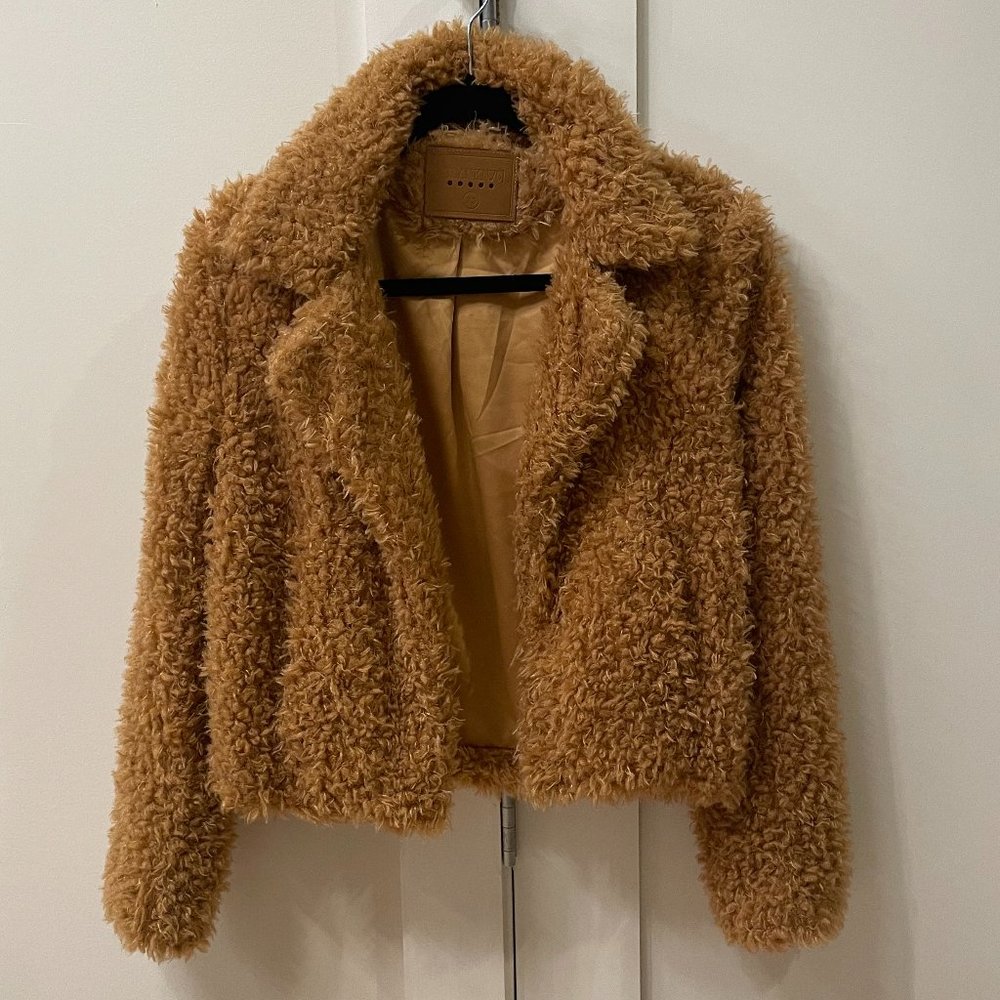 Blank NYC Tedddy Coat Crop Size XS